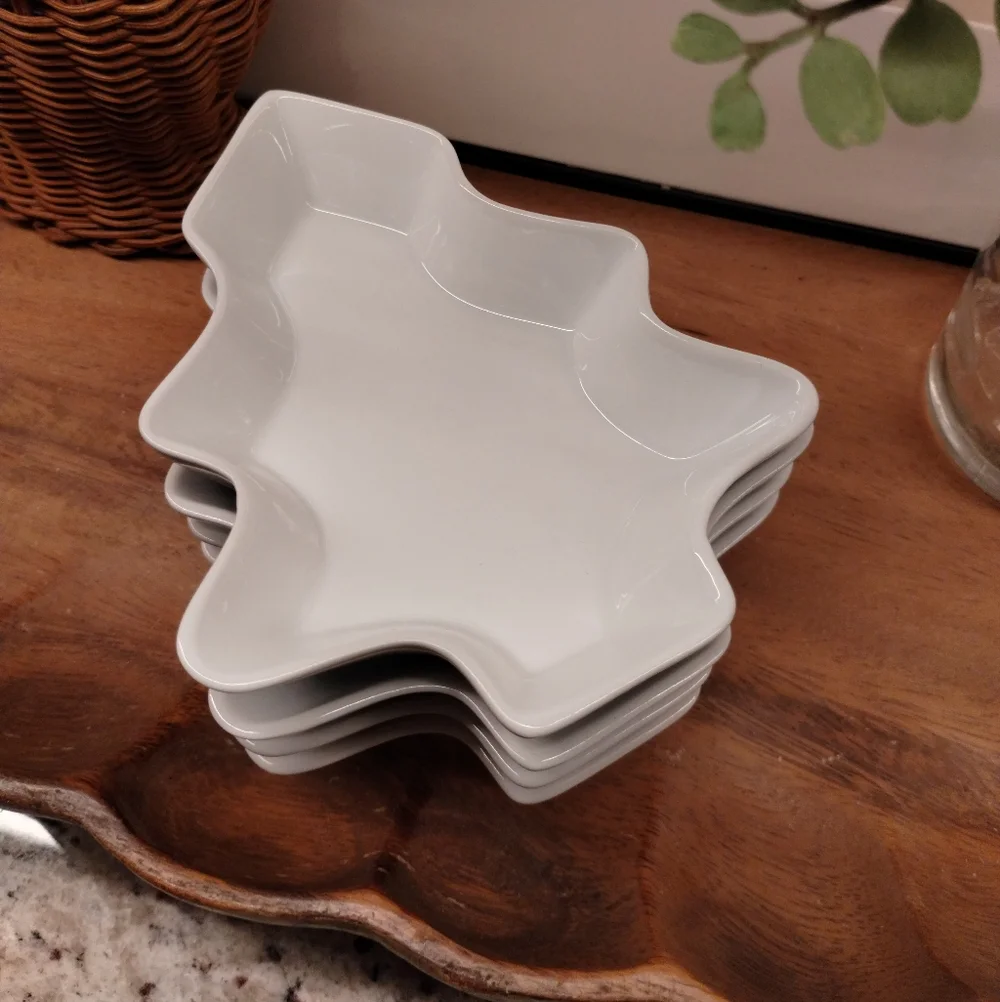 Crate & Barrel Porcelain Dishes Tree Set of 4